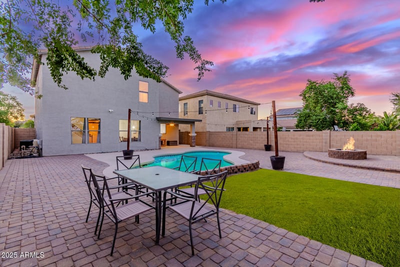 33575 North Butte Dr, San Tan Valley, AZ 85144