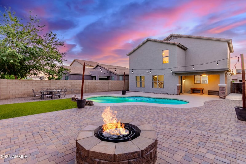 33575 North Butte Dr, San Tan Valley, AZ 85144