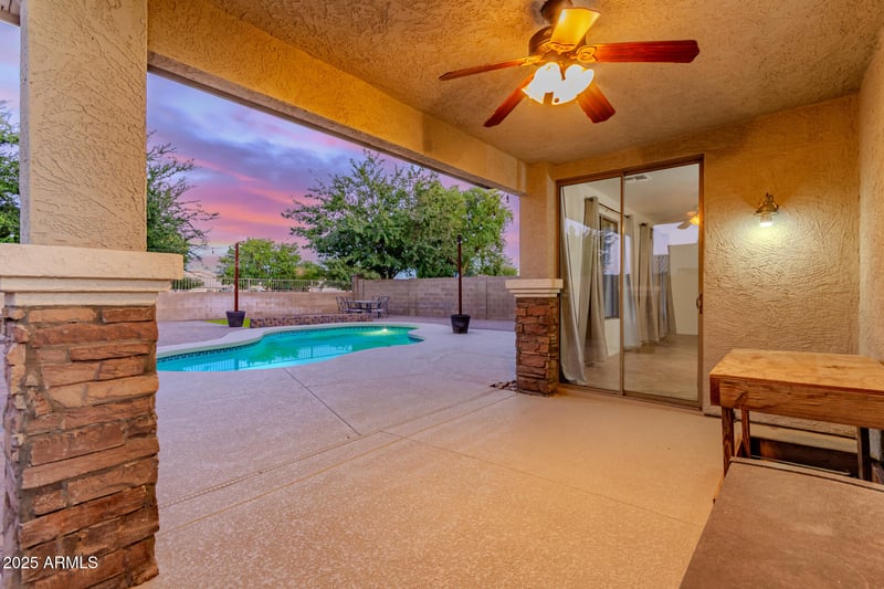 33575 North Butte Dr, San Tan Valley, AZ 85144