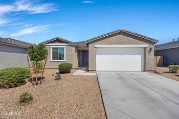 3358 Rebel Ln, San Tan Valley, AZ 85143
