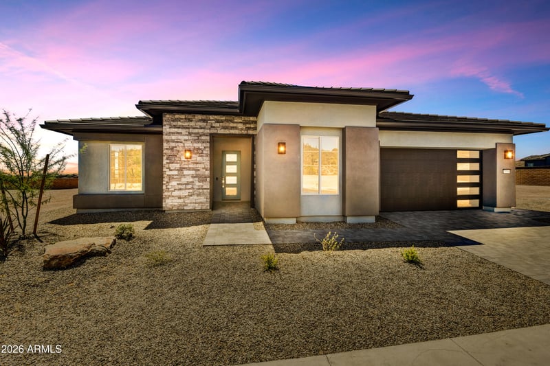 33598 N Chevelon Dr, Peoria, AZ 85383