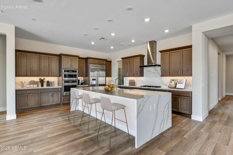 33598 N Chevelon Dr, Peoria, AZ 85383
