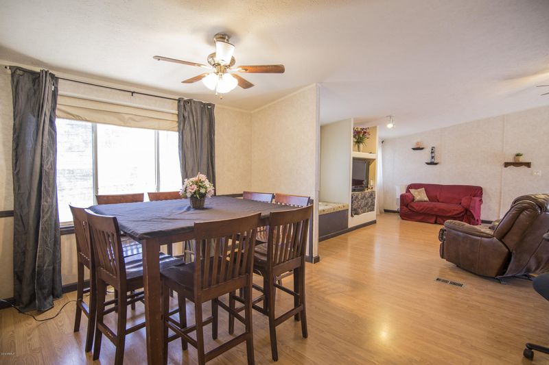 336 N 80th Pl, Mesa, AZ 85207