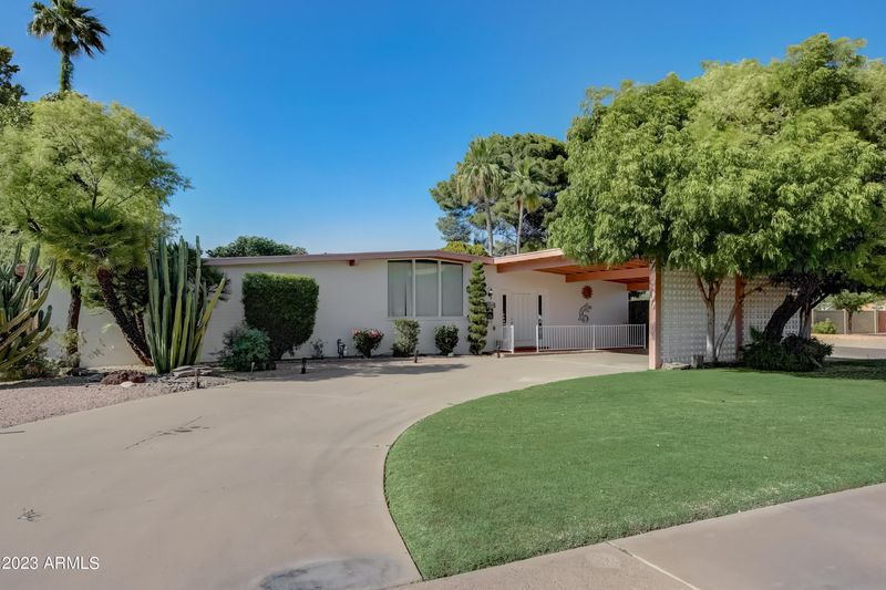 3360 E Desert Cove Ave, Phoenix, AZ 85028