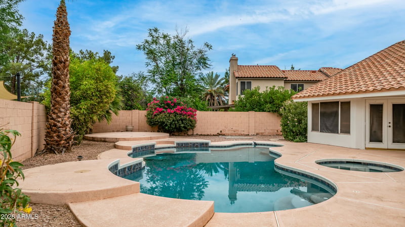 3360 Jasper Dr, Chandler, AZ 85226