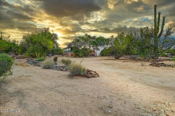 33601 N Rifleman Rd, Cave Creek, AZ 85331