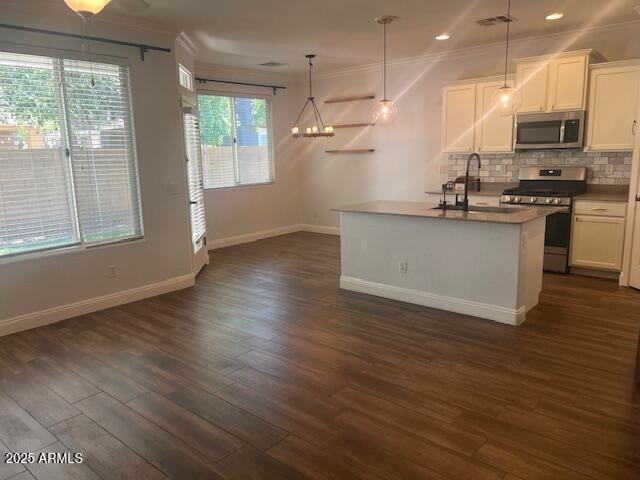 3361 Sierra Madre Ave, Gilbert, AZ 85296