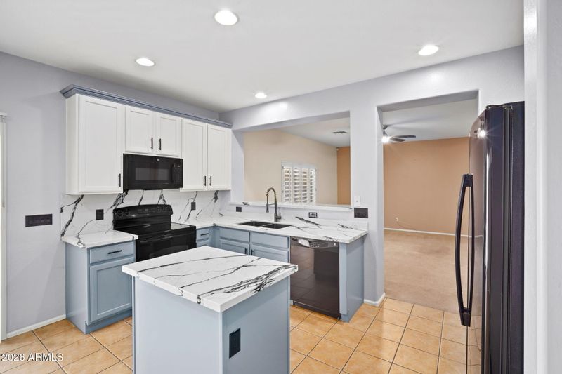 33611 N 26th Ave, Phoenix, AZ 85085