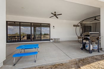 33634 Earll Dr, Tonopah, AZ 85354