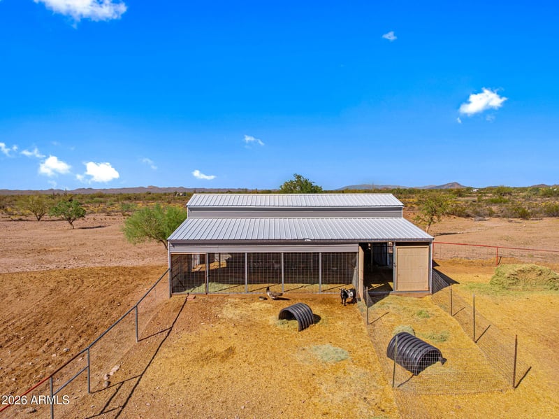 33639 W Carefree Hw, Wickenburg, AZ 85390