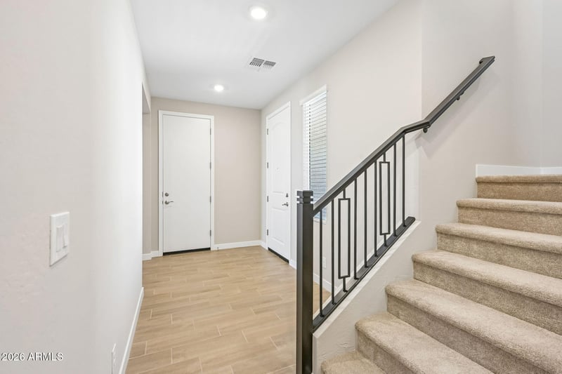 33648 Siena Dr, San Tan Valley, AZ 85143