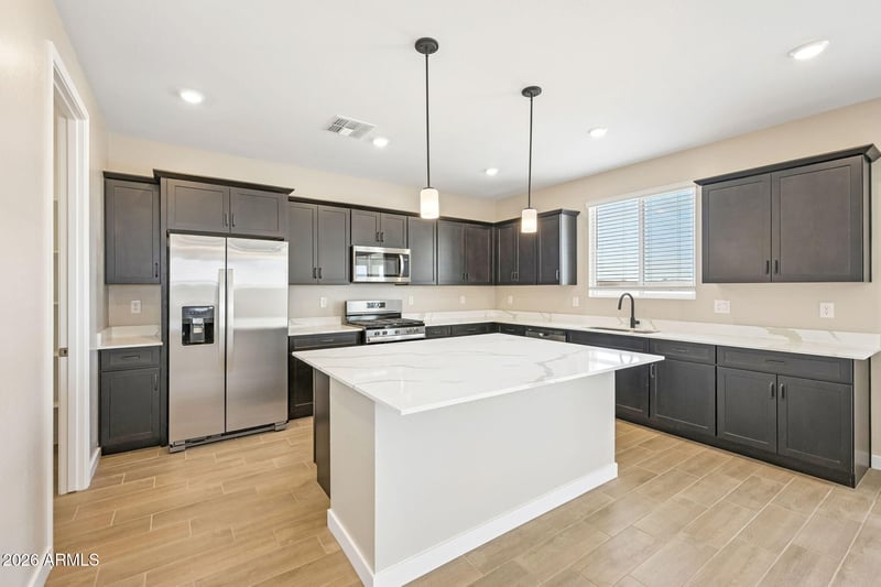 33648 Siena Dr, San Tan Valley, AZ 85143