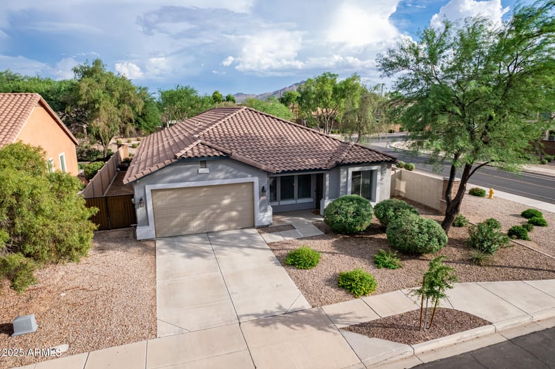 3365 Aris Dr, Gilbert, AZ 85298