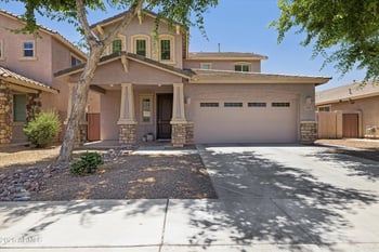 3365 Honeysuckle Pl, Chandler, AZ 85286