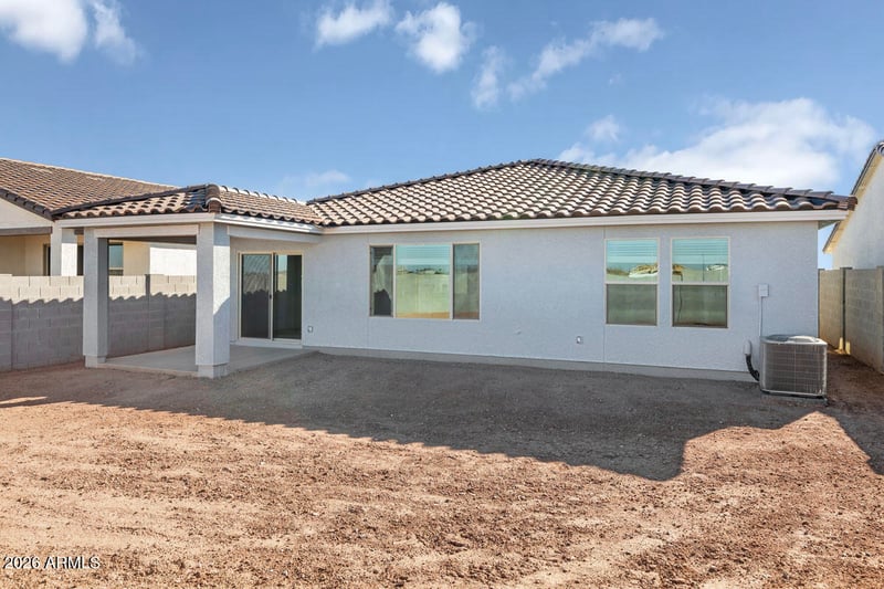 33658 Hosta Dr, San Tan Valley, AZ 85140