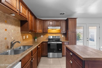 3366 Evans Dr, Phoenix, AZ 85032