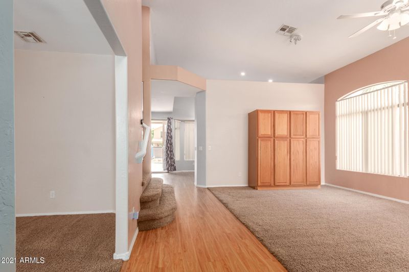 3366 S Colt Dr, Gilbert, AZ 85297