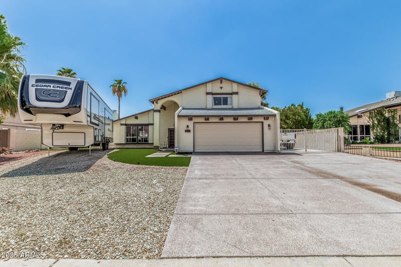 3367 Grandview Rd, Phoenix, AZ 85053