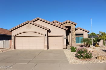 3369 Colt Dr, Gilbert, AZ 85297
