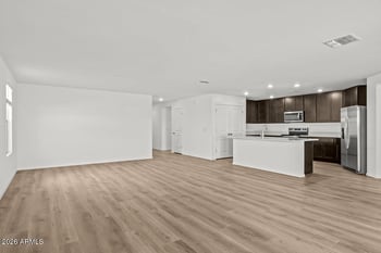 33690 Hosta Dr, San Tan Valley, AZ 85140