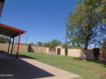 337 Comanche Dr, Chandler, AZ 85224