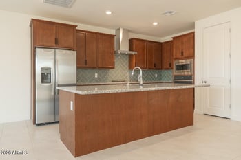 337 Lindo Ln, San Tan Valley, AZ 85140