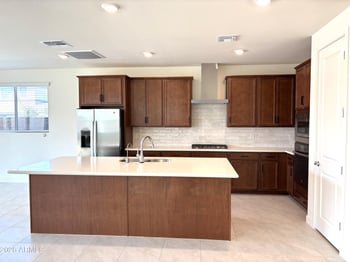 337 Lindo Ln, San Tan Valley, AZ 85140