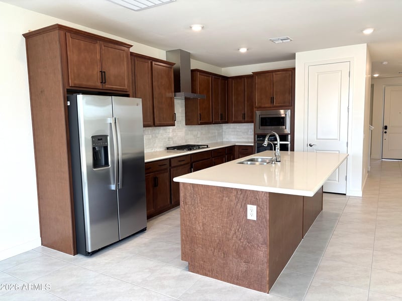 337 Lindo Ln, San Tan Valley, AZ 85140