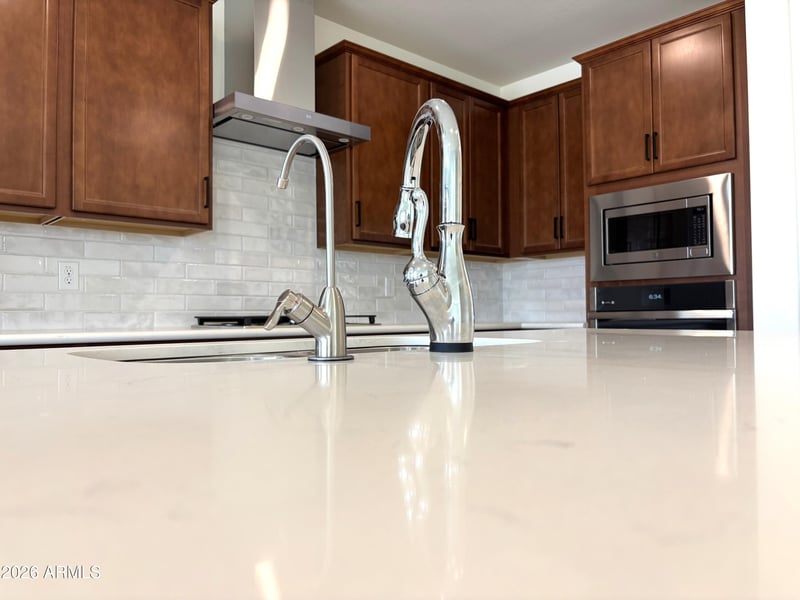 337 Lindo Ln, San Tan Valley, AZ 85140