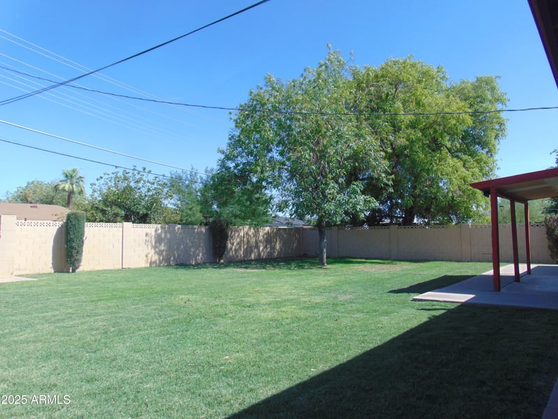 337 N Comanche Dr, Chandler, AZ 85224