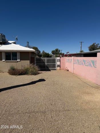 337 Thunderbird Dr, Apache Junction, AZ 85120