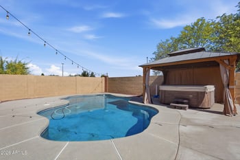 3370 Flamingo Ct, Gilbert, AZ 85297