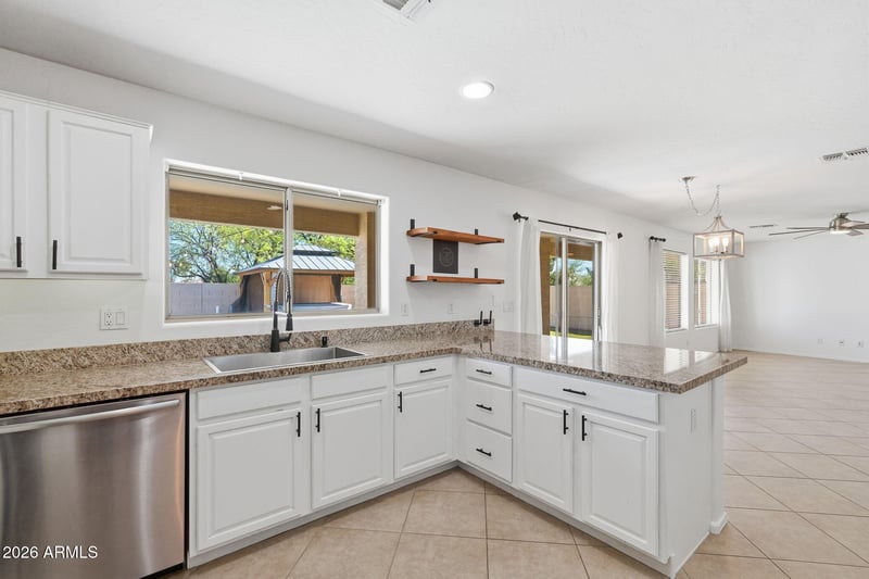 3370 Flamingo Ct, Gilbert, AZ 85297
