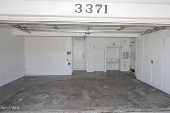3371 Grandview Rd, Phoenix, AZ 85053