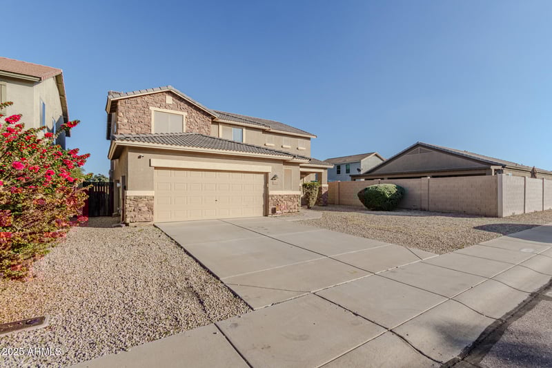 33735 Legend Hills Trl, Queen Creek, AZ 85144