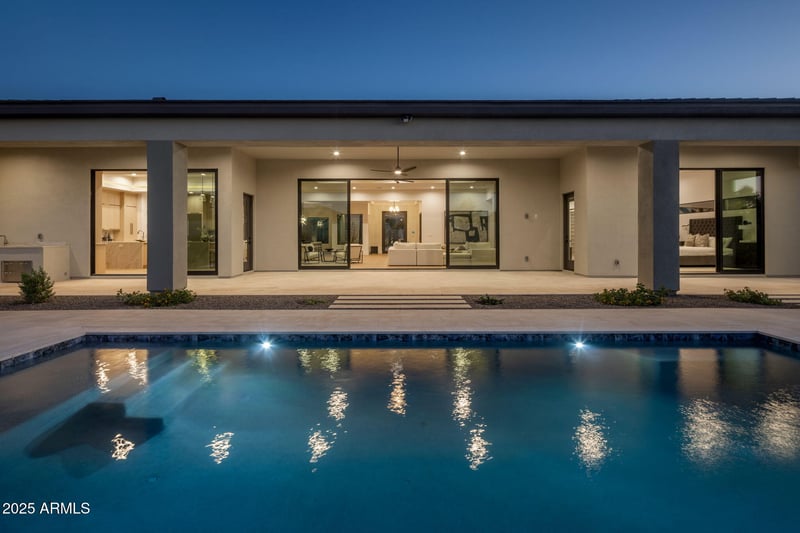 3374 Aquarius Ct, Chandler, AZ 85249