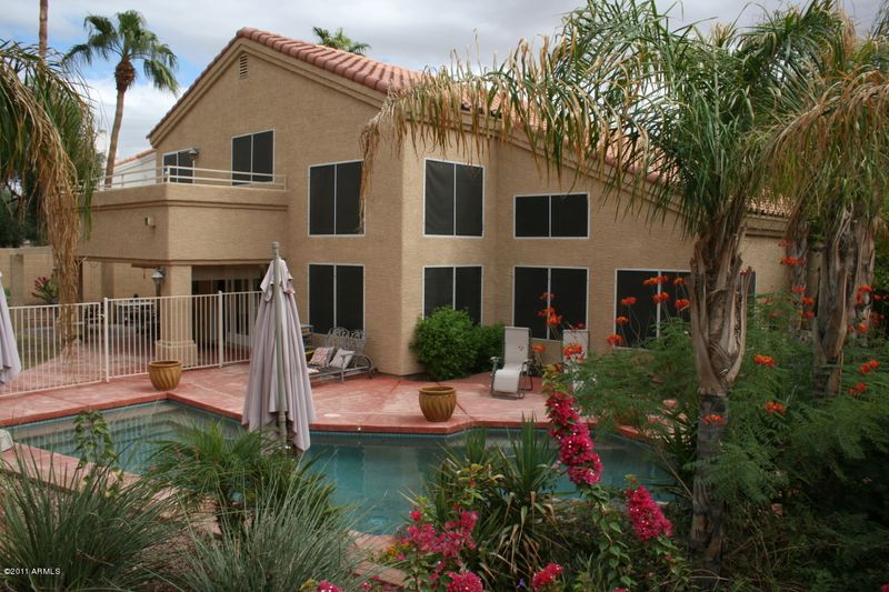 3374 E Silverwood Dr, Phoenix, AZ 85048