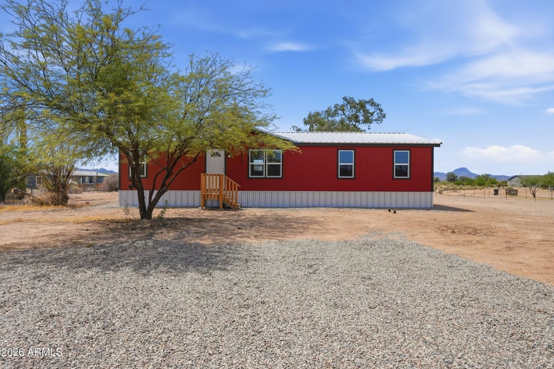 33755 W Rainbow Trl, Arlington, AZ 85322
