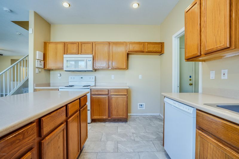 3376 E Longhorn Dr, Gilbert, AZ 85297