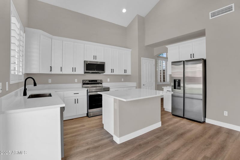 3376 Lafayette Ave, Gilbert, AZ 85298