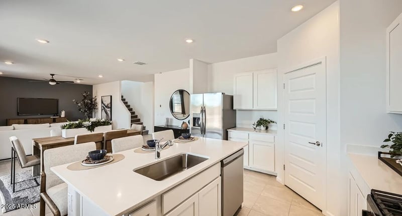 33790 N Medio Ave, San Tan Valley, AZ 85143