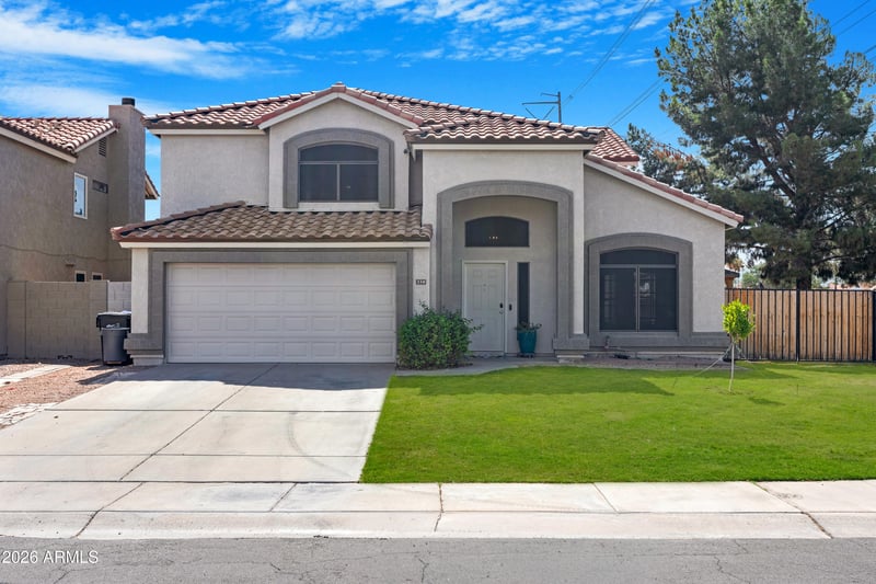 338 N Cobblestone St, Gilbert, AZ 85234