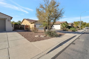 3380 Holguin Way, Chandler, AZ 85248