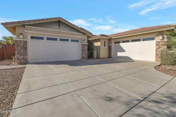3380 Holguin Way, Chandler, AZ 85248