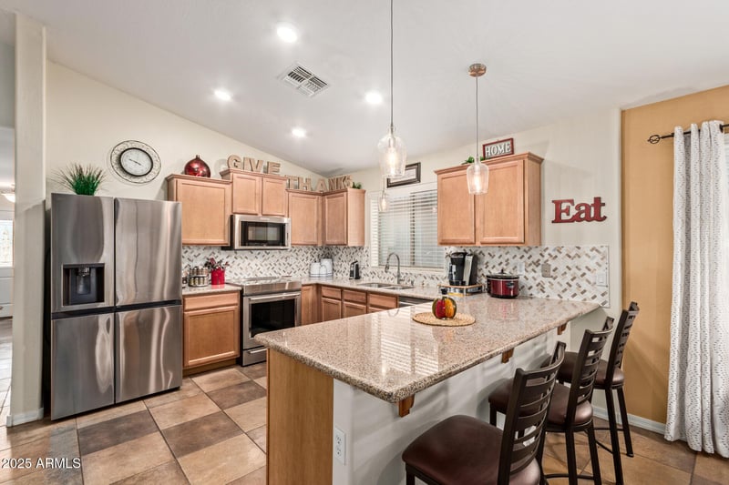 33818 Windmill Rn, San Tan Valley, AZ 85144