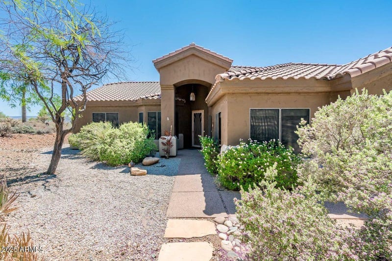 33823 2nd St, Phoenix, AZ 85085