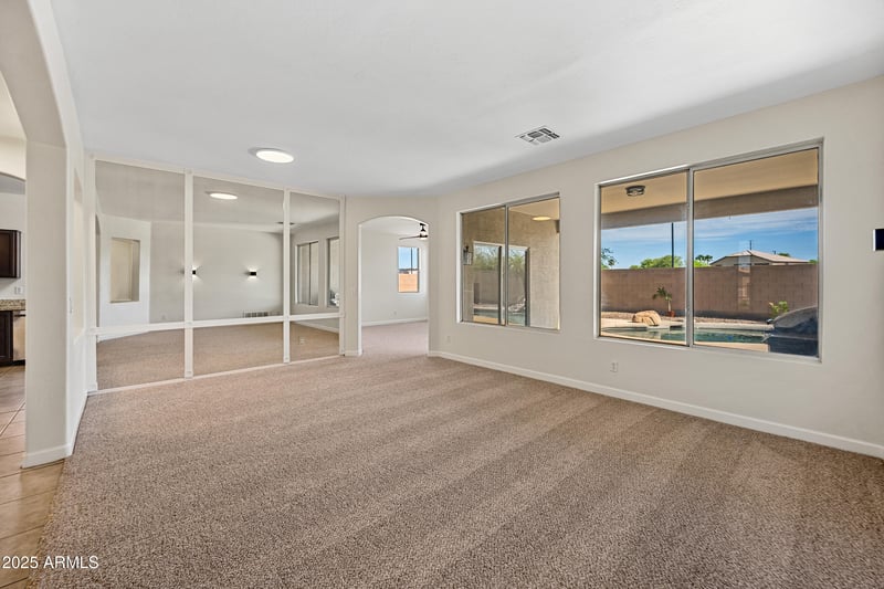 3383 Santa Fe Ln, Gilbert, AZ 85297