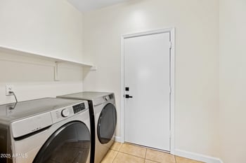 3383 Santa Fe Ln, Gilbert, AZ 85297