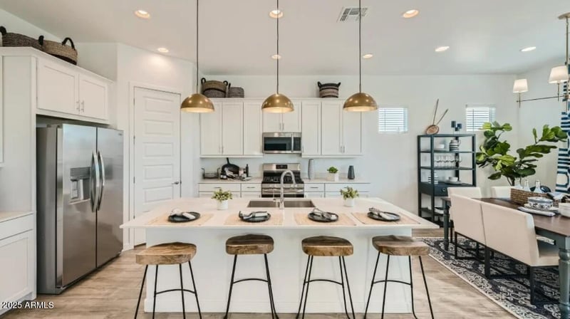 3385 Saddletree Way, San Tan Valley, AZ 85140