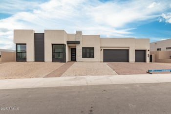 33857 Borgata Trl, San Tan Valley, AZ 85144
